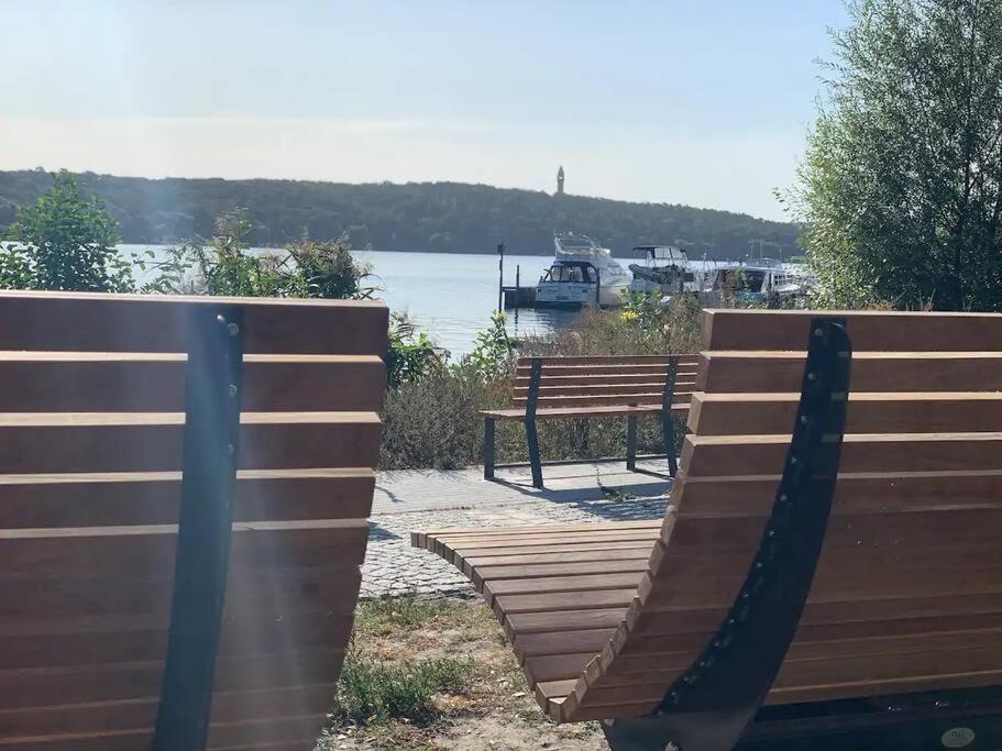 Ferienhaus Am Wasser - Citynah Berlino Esterno foto