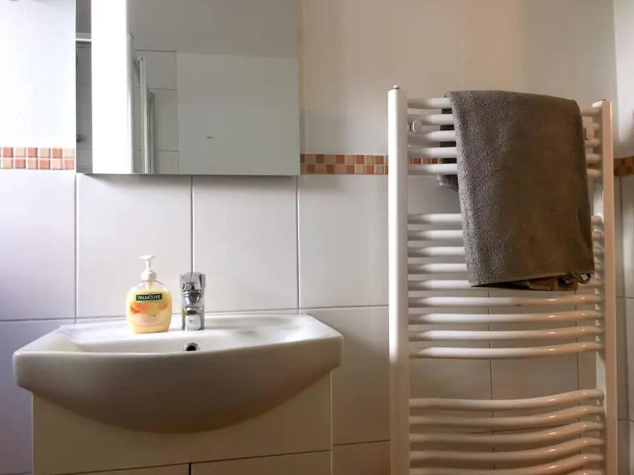 Ferienhaus Am Wasser - Citynah Berlino Esterno foto